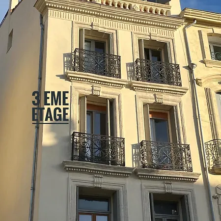 Appartement De Charme Avec Balcon Au Pied Des Commerces Beziers Exterior photo